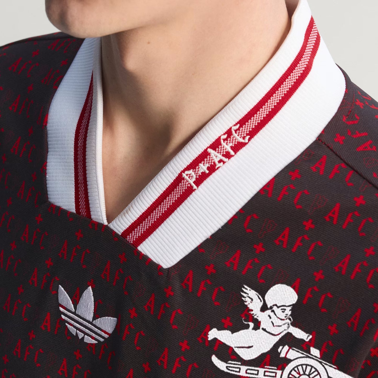 Arsenal Edição Especial 26/27 Adidas - Branco e Bege Vinho