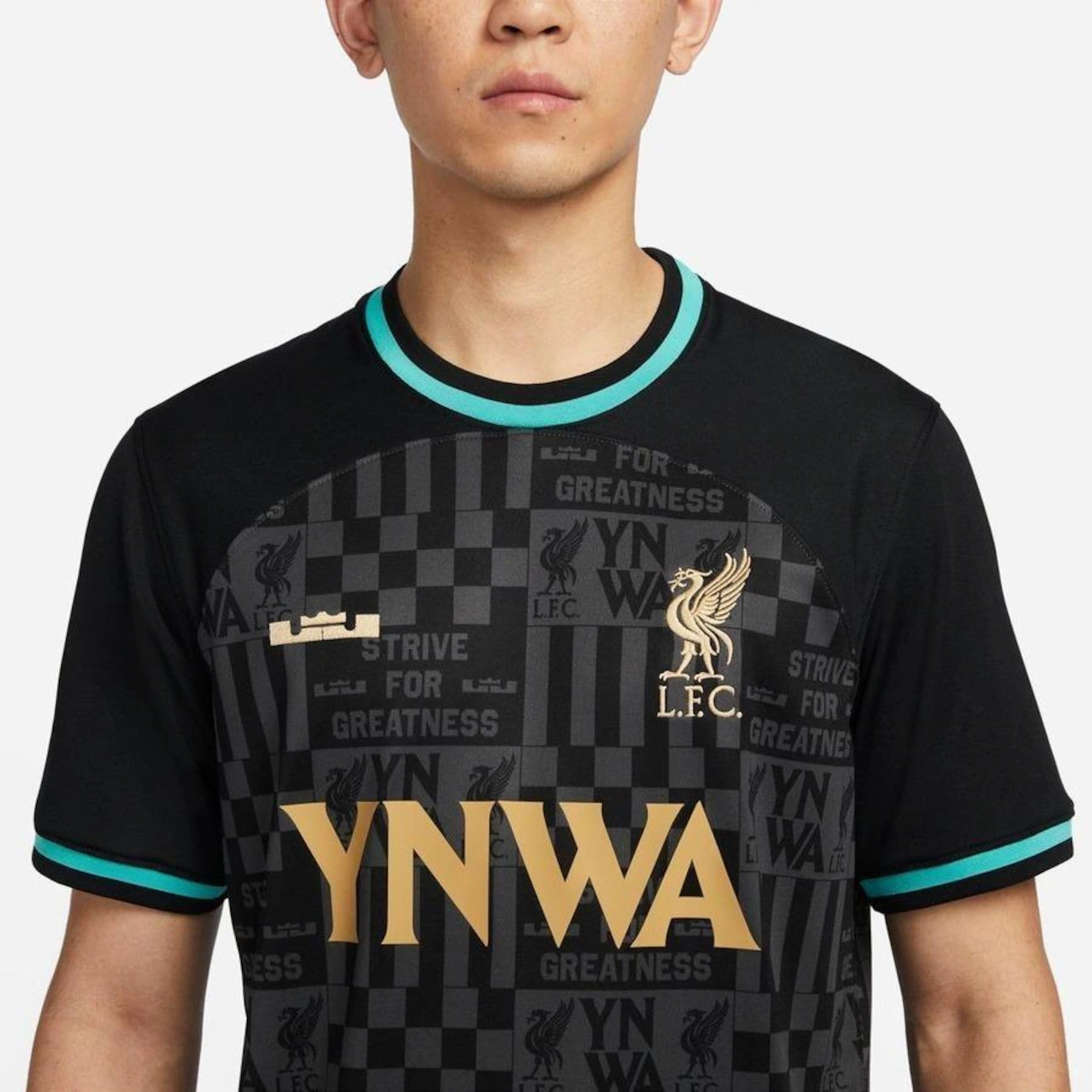 Liverpool Edição Especial Lebron 24/25 Torcedor - Preto