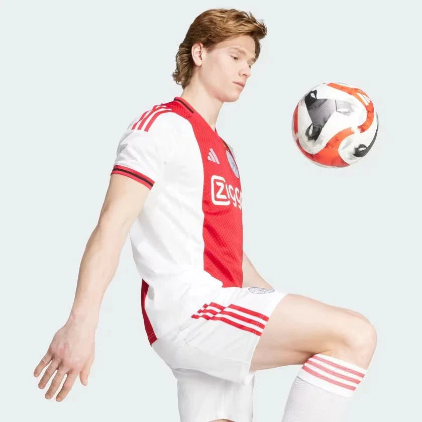 Ajax Home 25/26 Torcedor Adidas - Vermelha e Branca