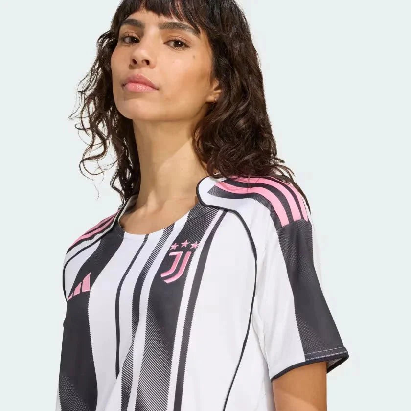Juventus Home 25/26 Feminina Adidas - Preto e Branco