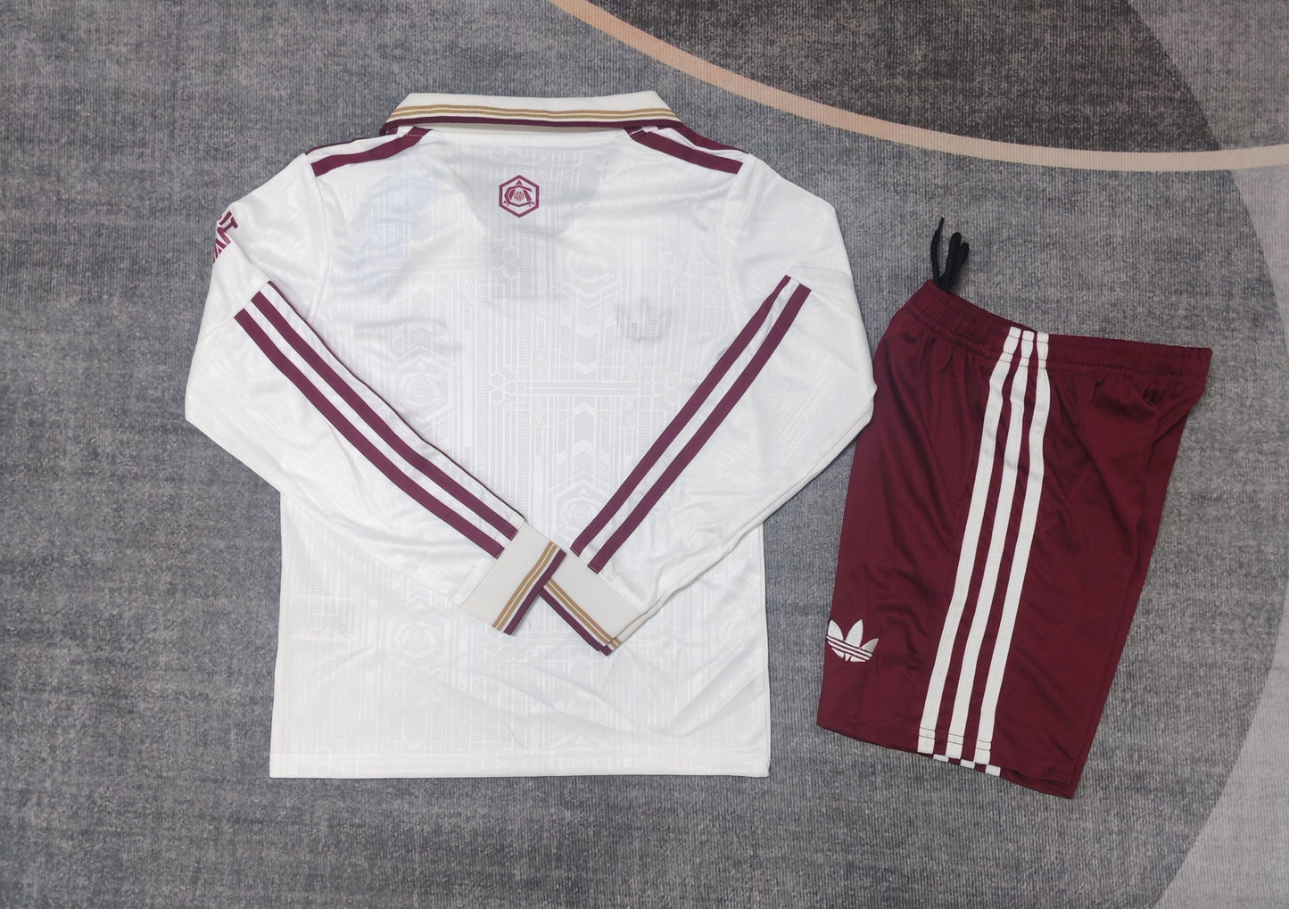 Kit Infantil Arsenal Third Manga Longa 25/26 - Branco