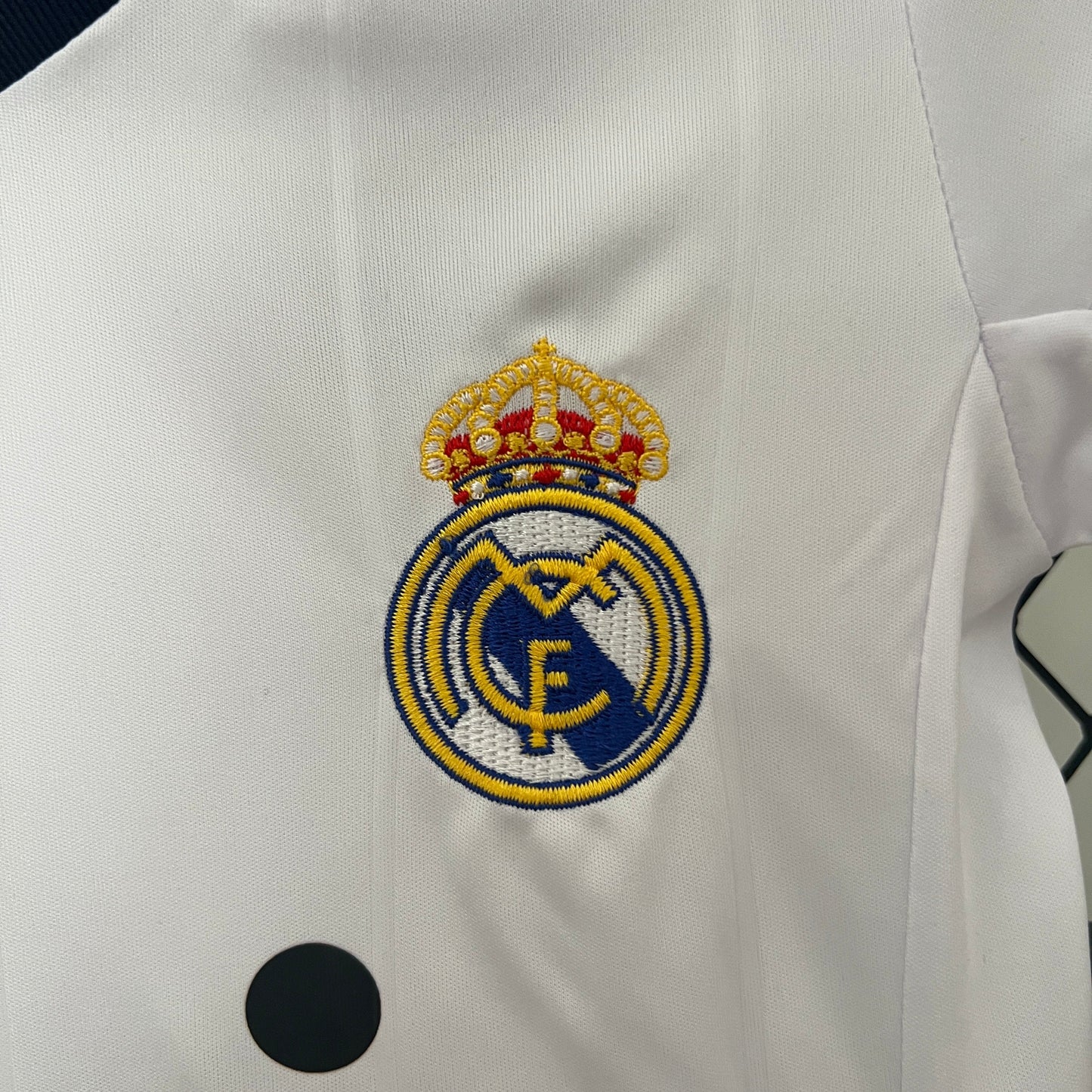 Kit Infantil Real Madrid Home Retrô 12/13 - Branco