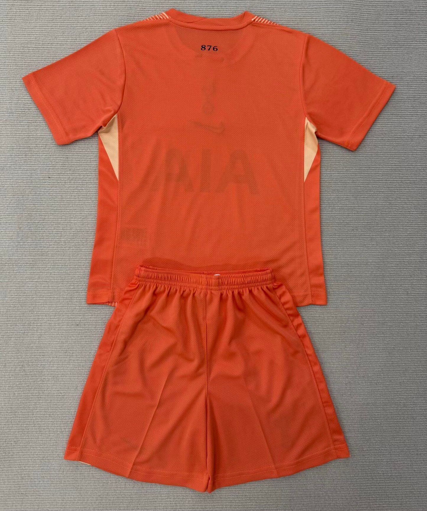 Kit Infantil Tottenham Goleiro 25/26 - Laranja