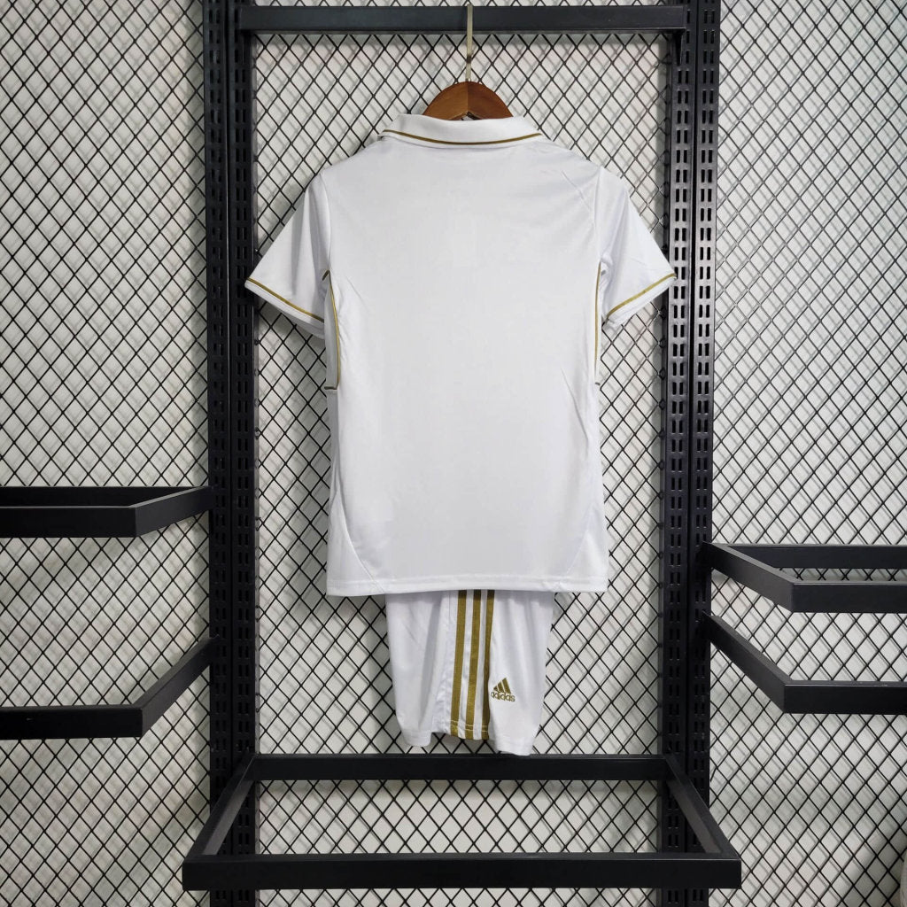 Kit Infantil Real Madrid Home Retrô 11/12 - Branco