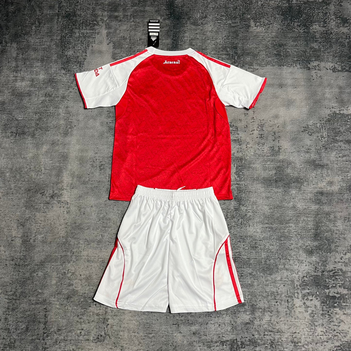 Kit Infantil Arsenal Home 26/27 - Vermelho e Branco