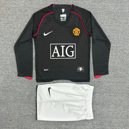 Kit infantil Manchester United Retrô Away Manga Longa 2008 . - Preto
