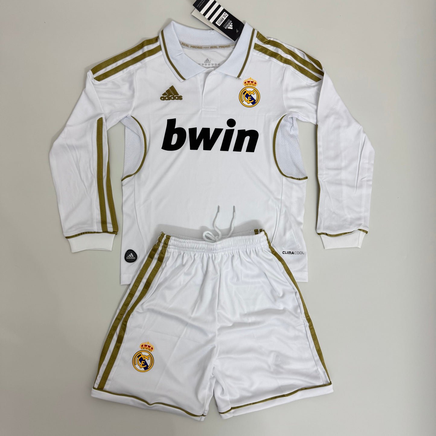 Kit Infantil Real Madrid Home Retrô 11/12 Manga Longa - Branco