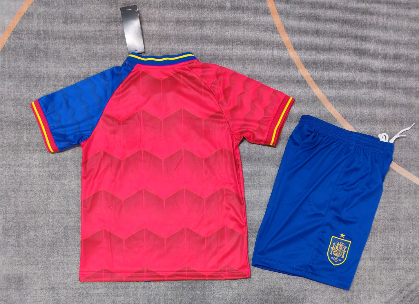 Kit Infantil Espanha Edição Especial 25/26 Adidas Unissex -  Vermelho e Azul