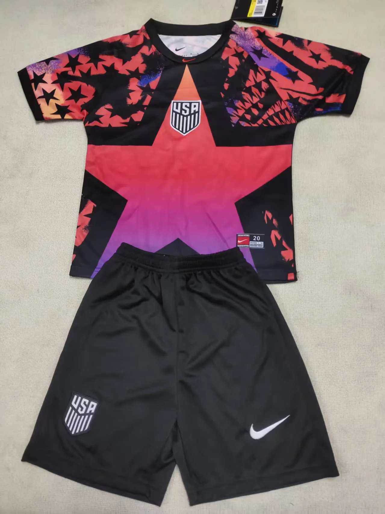 Kit Infantil EUA Goleiro 26/27 - Vermelho
