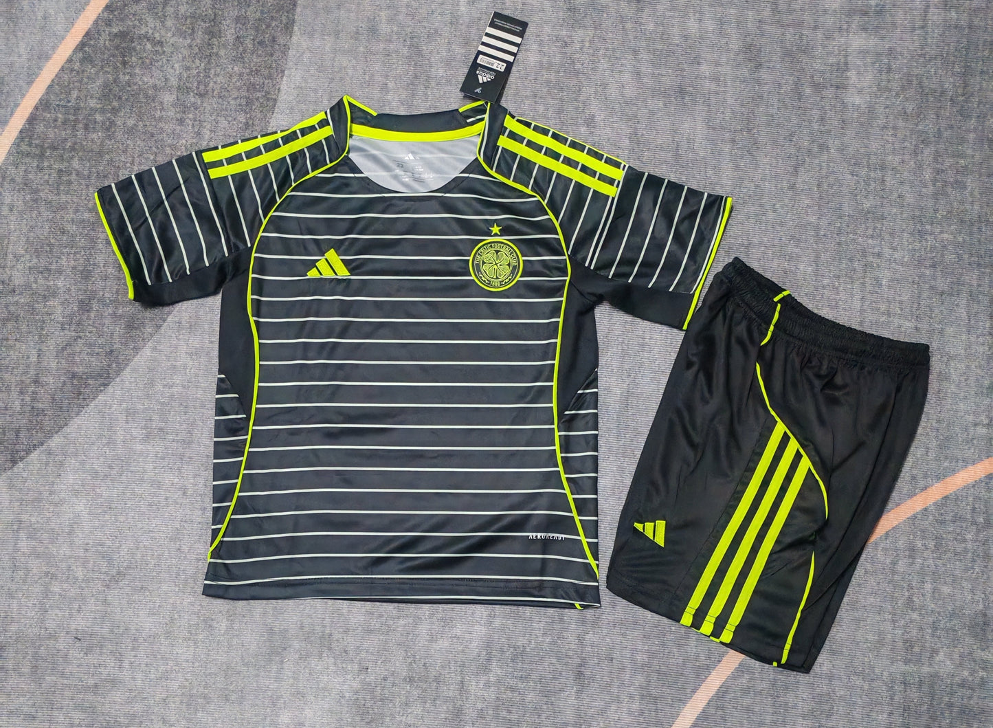 Kit Infantil Celtic Treino 25/26 - Preto