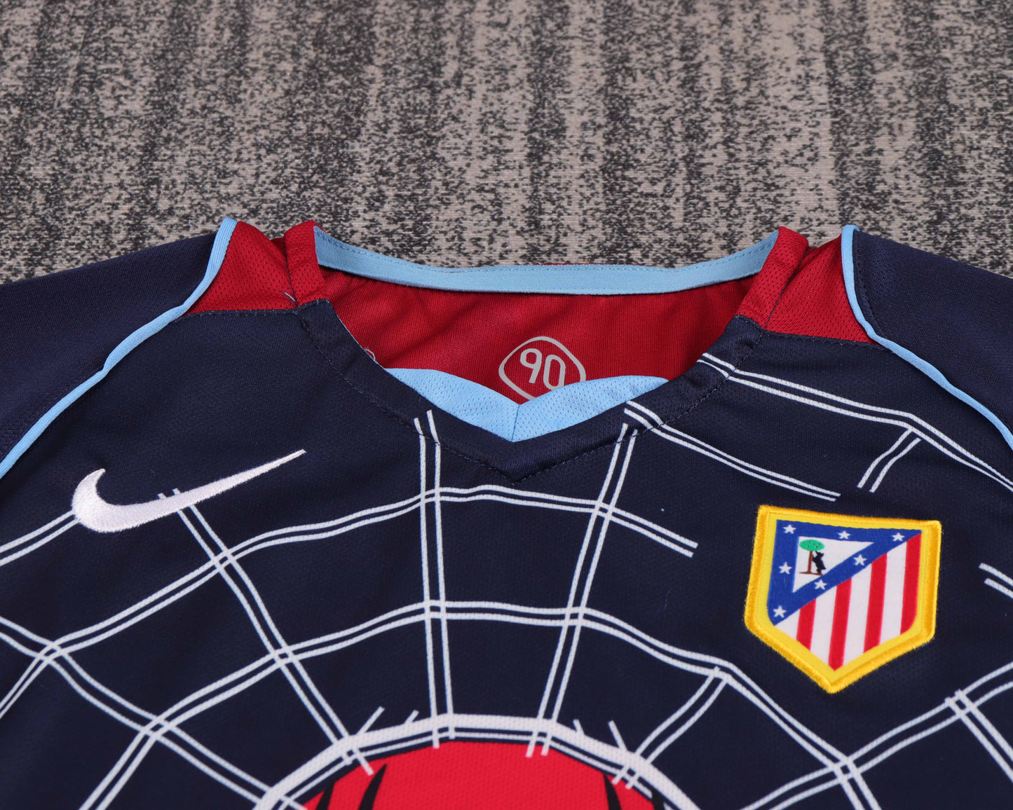 Kit Infantil Ateltico de Madrid Away Retrô 03/04 - Azul Escuro