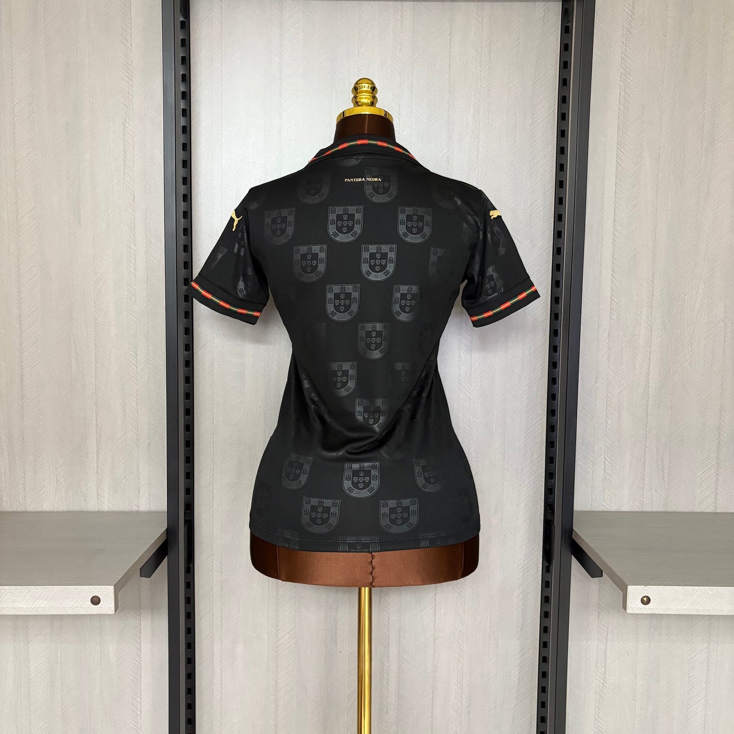 Portugal Third Especial Pantera Negra 26/27 Feminino Torcedor Puma - Preto