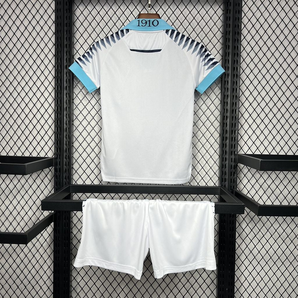 Kit Infantil Cádiz Away 24/25 . Macron - Branco e Azul