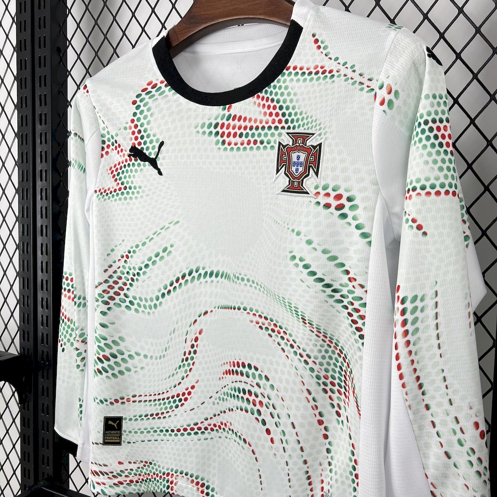 Kit Infantil Portugal Away Manga Longa 25/26 - Branca