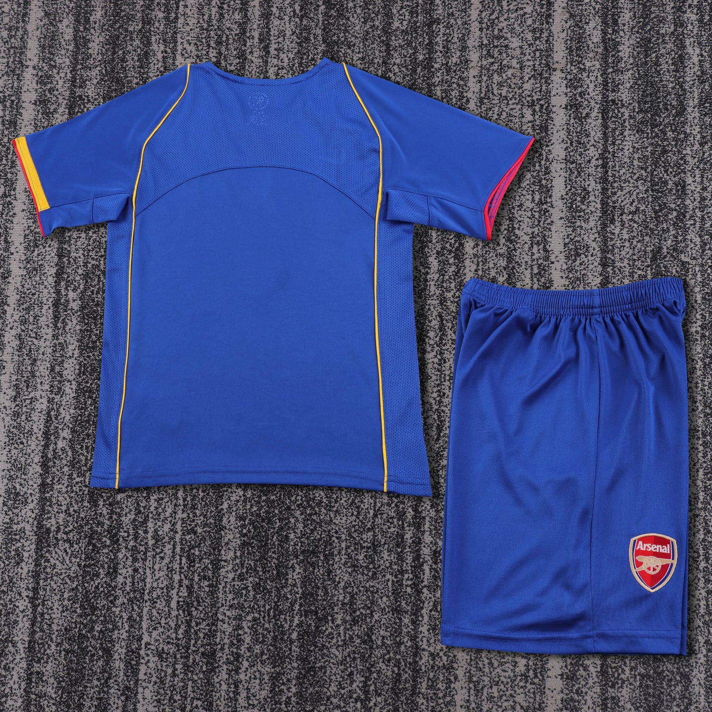 Kit Infantil Arsenal Third Retrô 02/03 - Azul