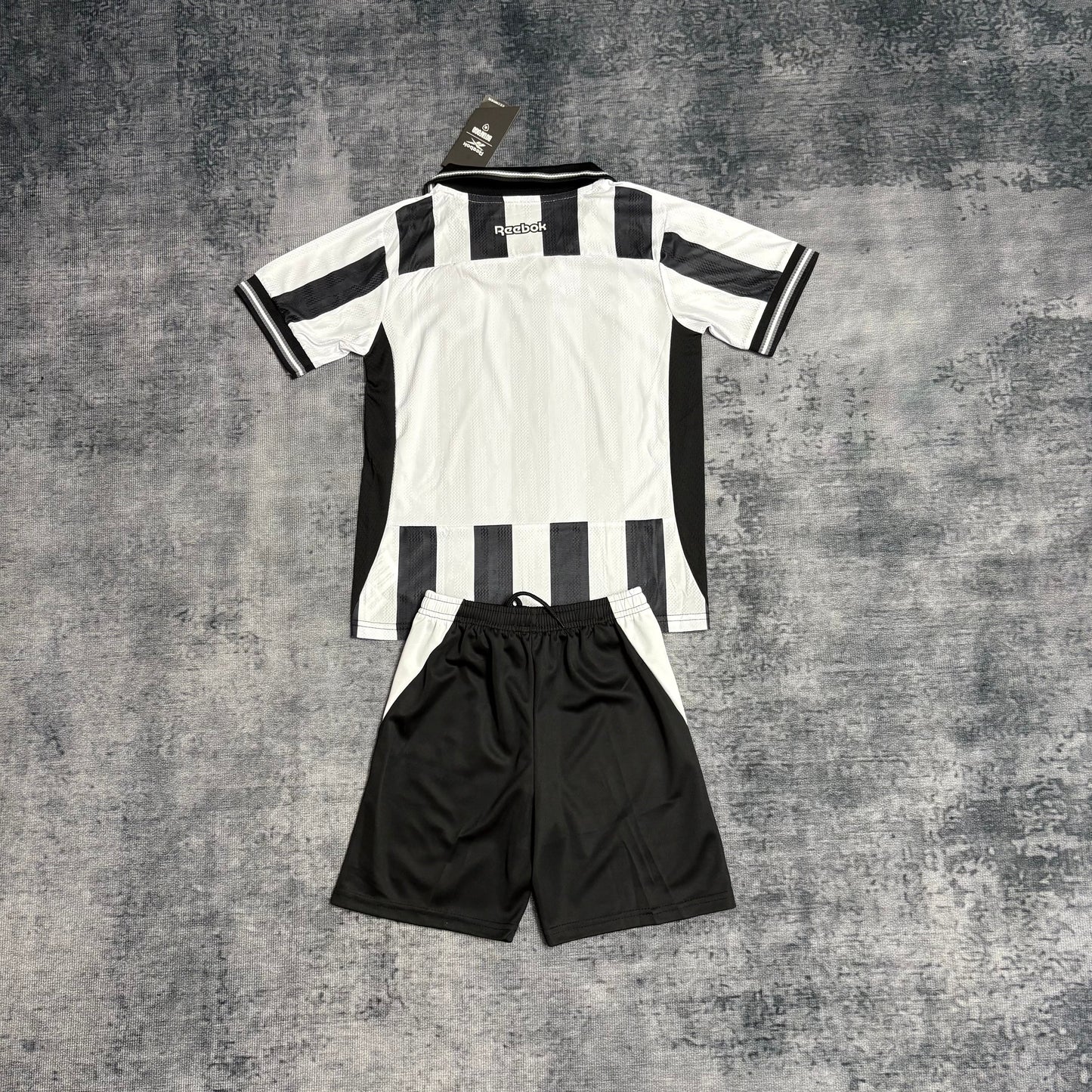 Kit Infantil Botafogo Home 25/26 Reebok - Preta e Branca