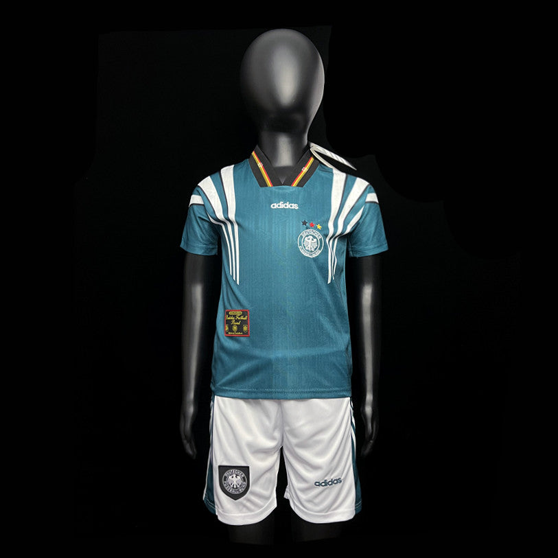 Kit Infantil Alemanha Away Retro 1996 - Verde
