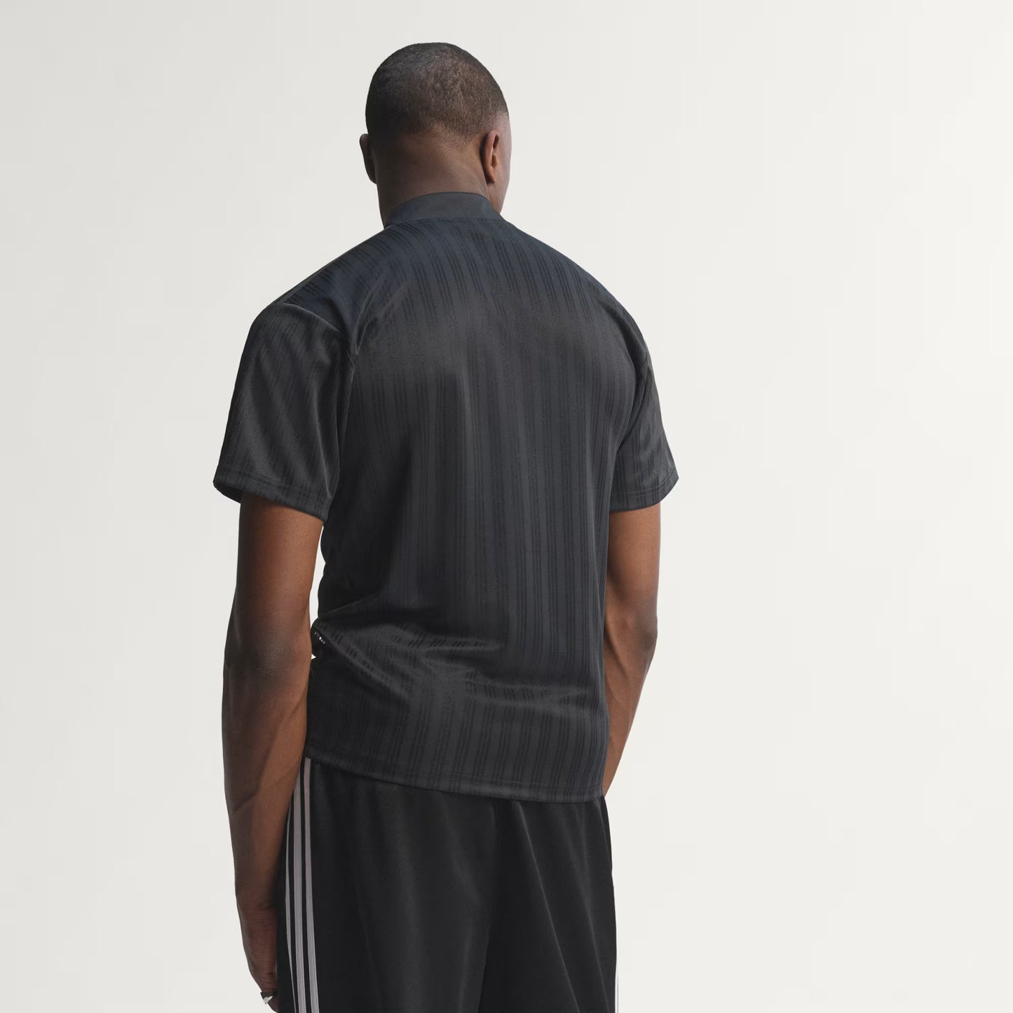 Liverpool Edição Especial Retrô 95 Adidas - Preto