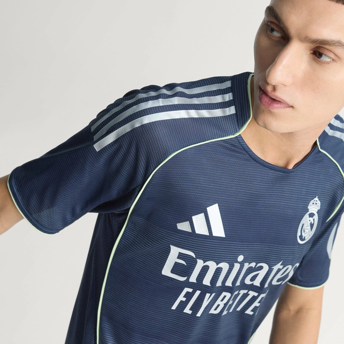Real Madrid Away 25/26 Torcedor Adidas - Cinza Escuro