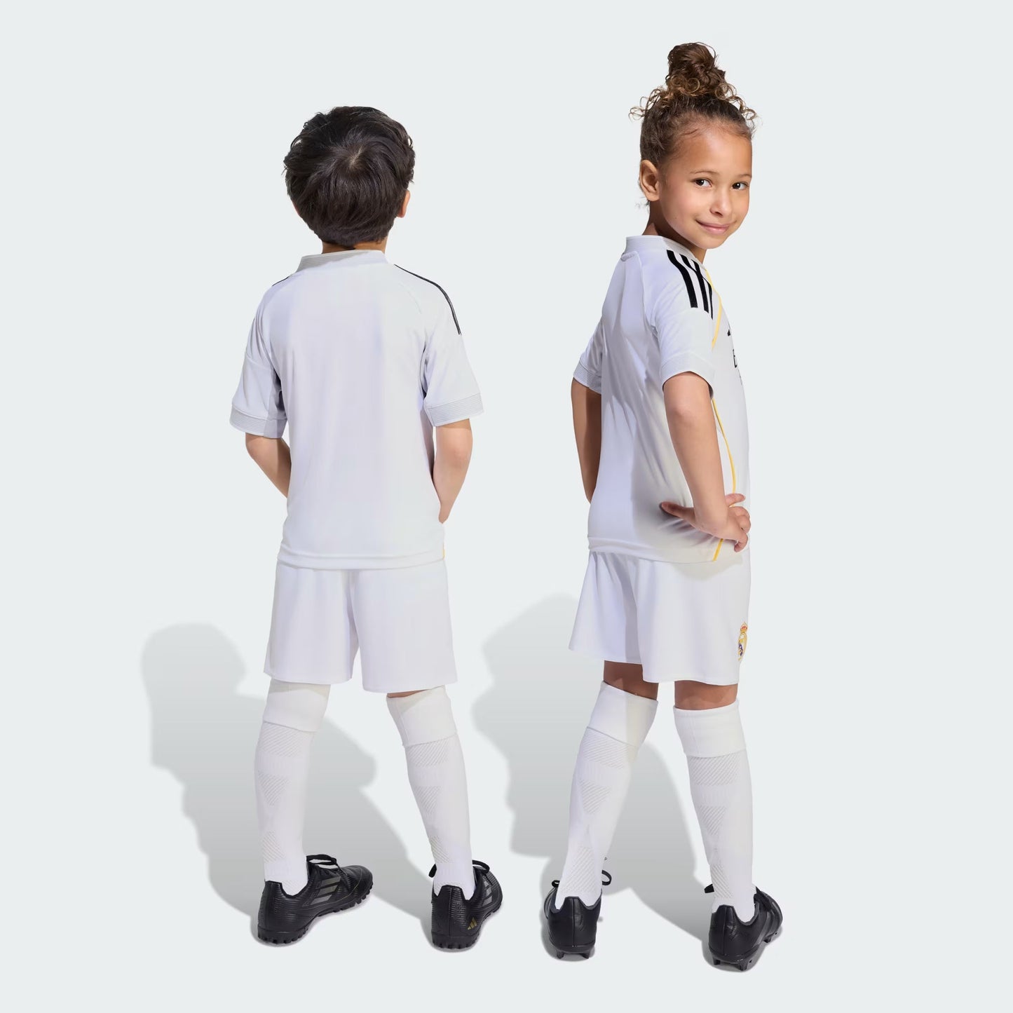 Kit Infantil Real Madrid Home 25/26 - Branca