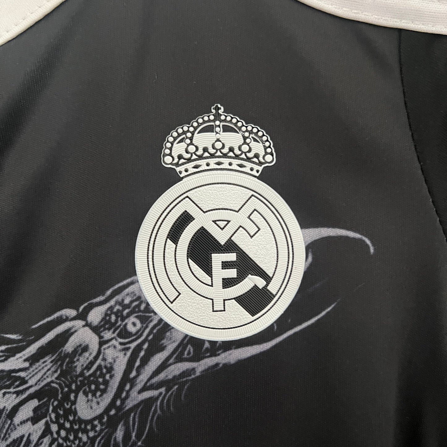 Kit Infantil Real Madrid Third Retrô 14/15 - Preto