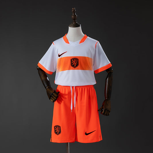 Kit Infantil Holanda Away 26/27 - Branco e Laranja