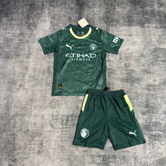 Kit Infantil Manchester City Ediçao Especial EA GAMES 25/26  - Verde