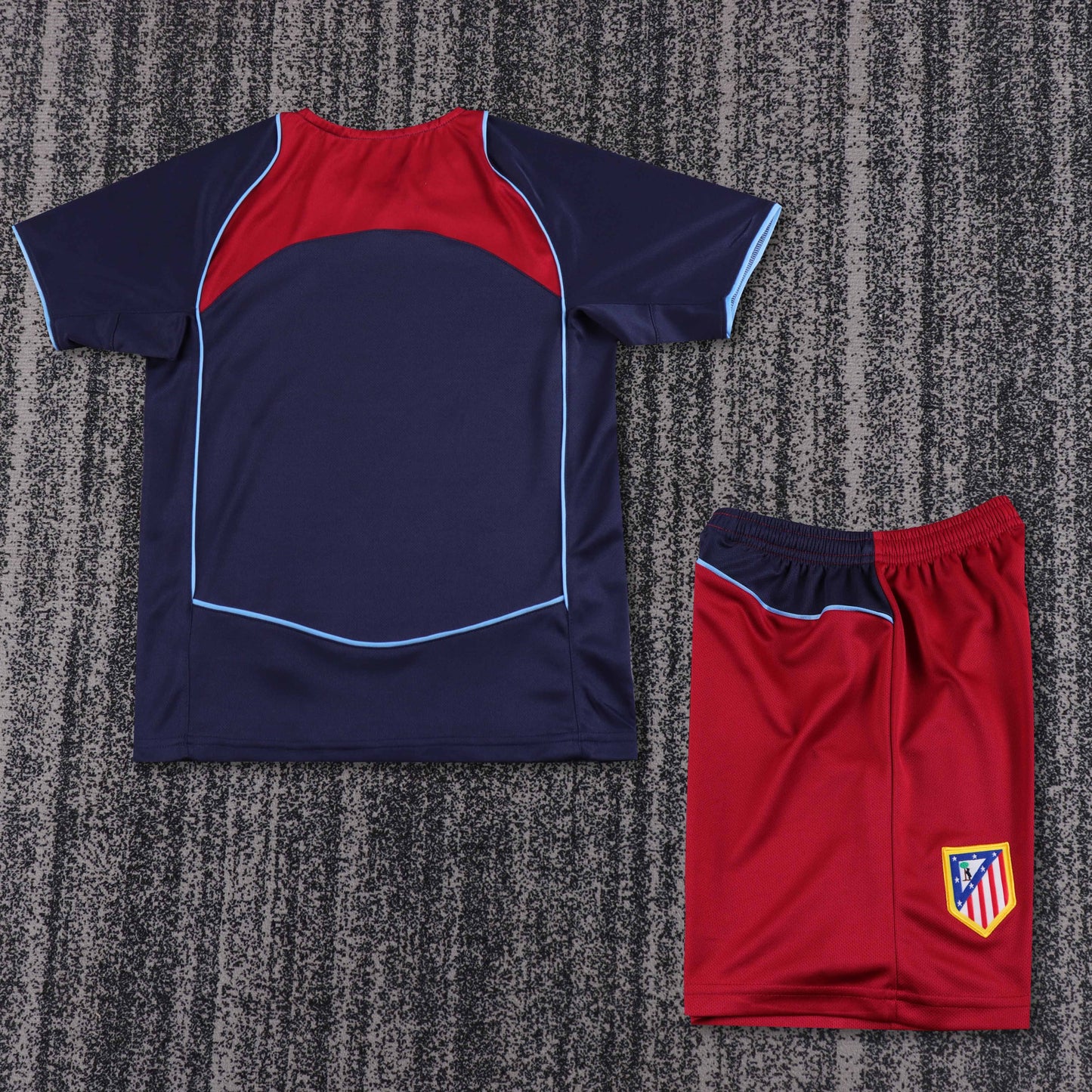 Kit Infantil Ateltico de Madrid Away Retrô 03/04 - Azul Escuro