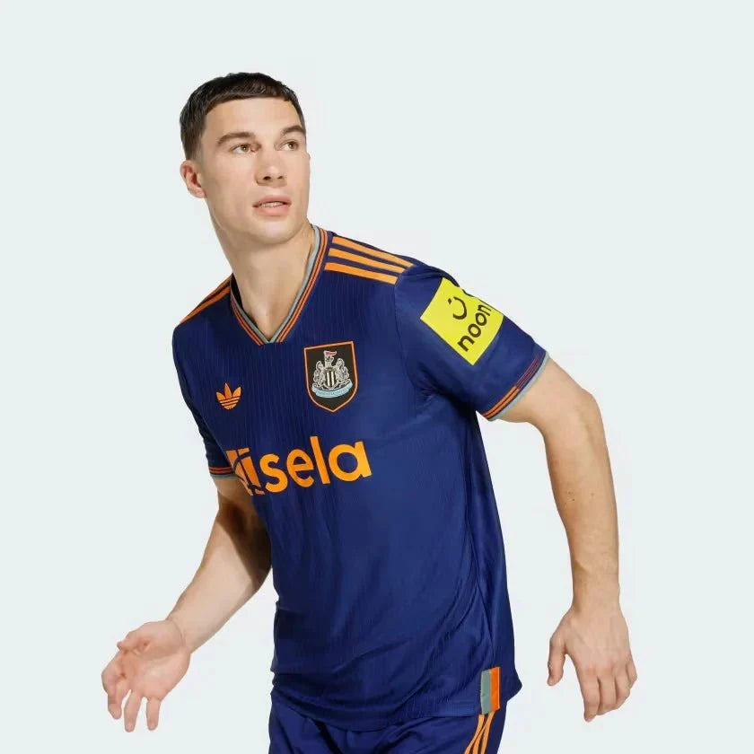 Newcastle Away 25/26 Jogador Adidas - Azul