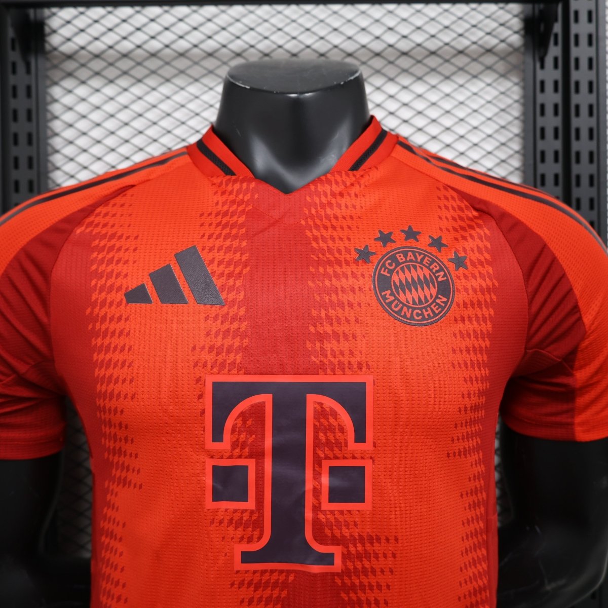 Bayern de Munique Home 24/25 Jogador Adidas - Vermelho