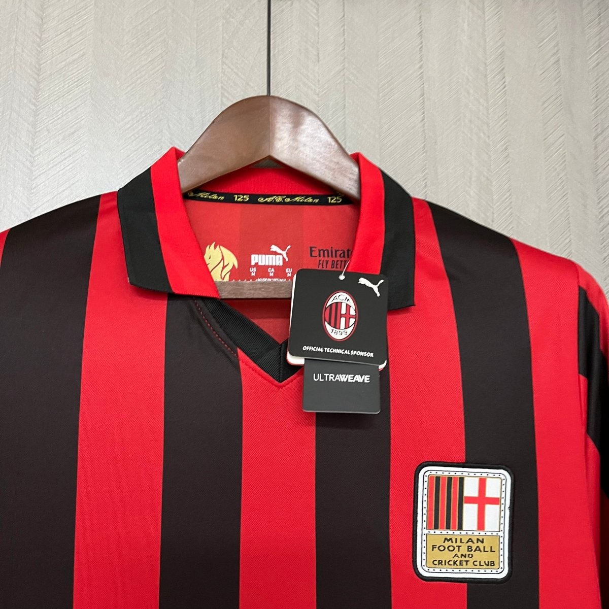 Milan Edição Especial 125 anos 24/25 Torcedor - Vermelho e Preto