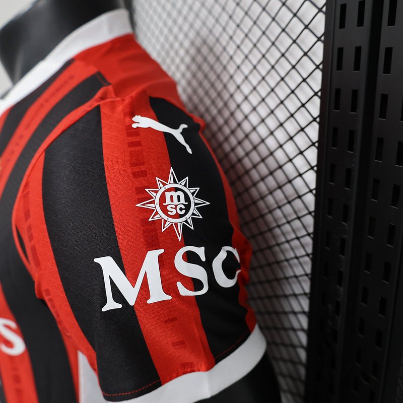 Milan Home 24/25 Jogador Puma - Vermelho e Preto