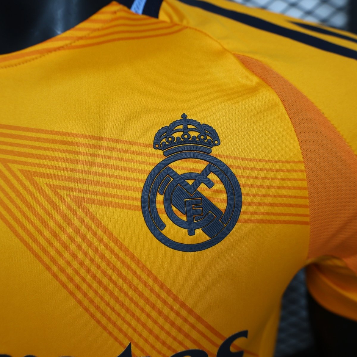 Real Madrid Away 24/25 Jogador Adidas - Laranja