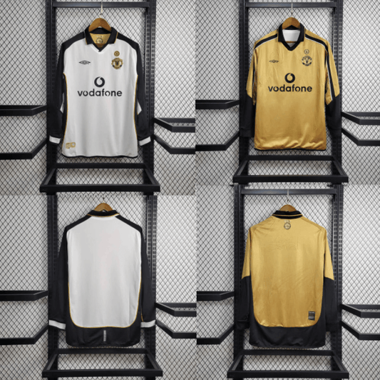 Manchester United Retro Away 01/02 Umbro Dupla face Manga Longa - Branca e Dourada