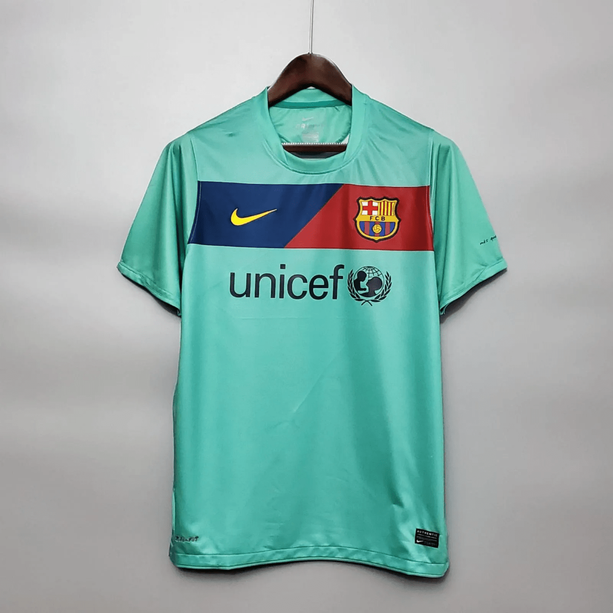 Barcelona Retrô Away 10/11 Nike - Verde