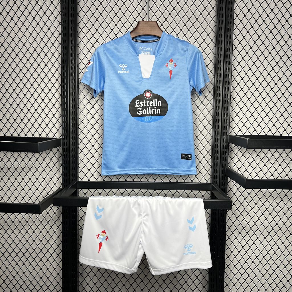 Kit Infantil Celta de Vigo Home 24/25 . Hummel - Azul Claro