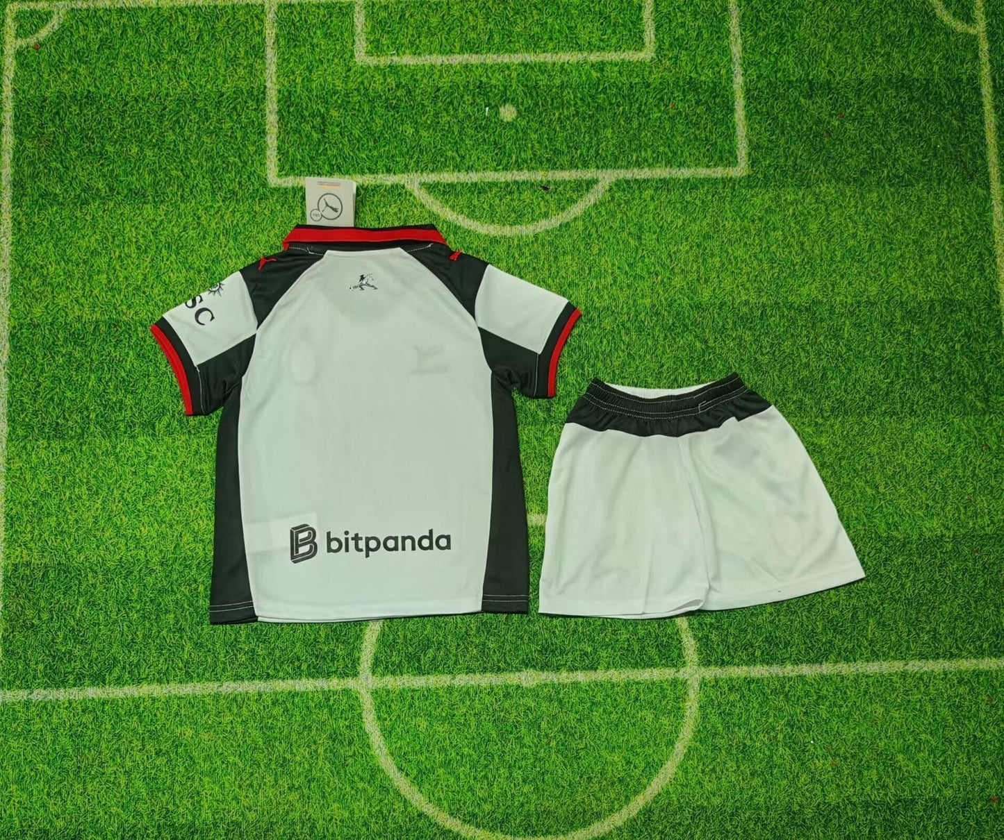 Kit Infantil Milan Fourth 25/26  - Cinza