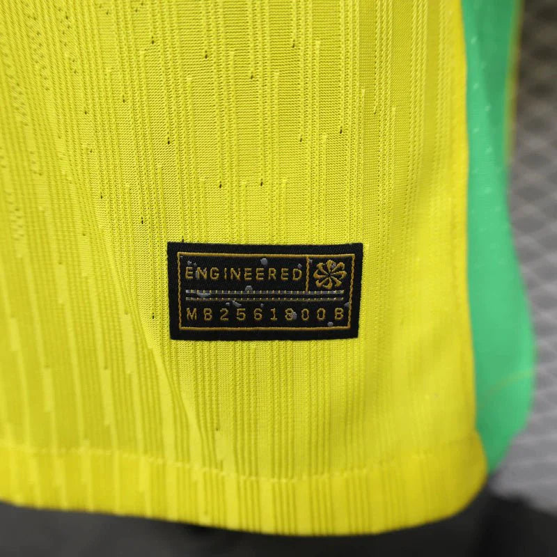 Camisa da Seleção do Brasil I 2025/26 Masculina Amarela  Jogador