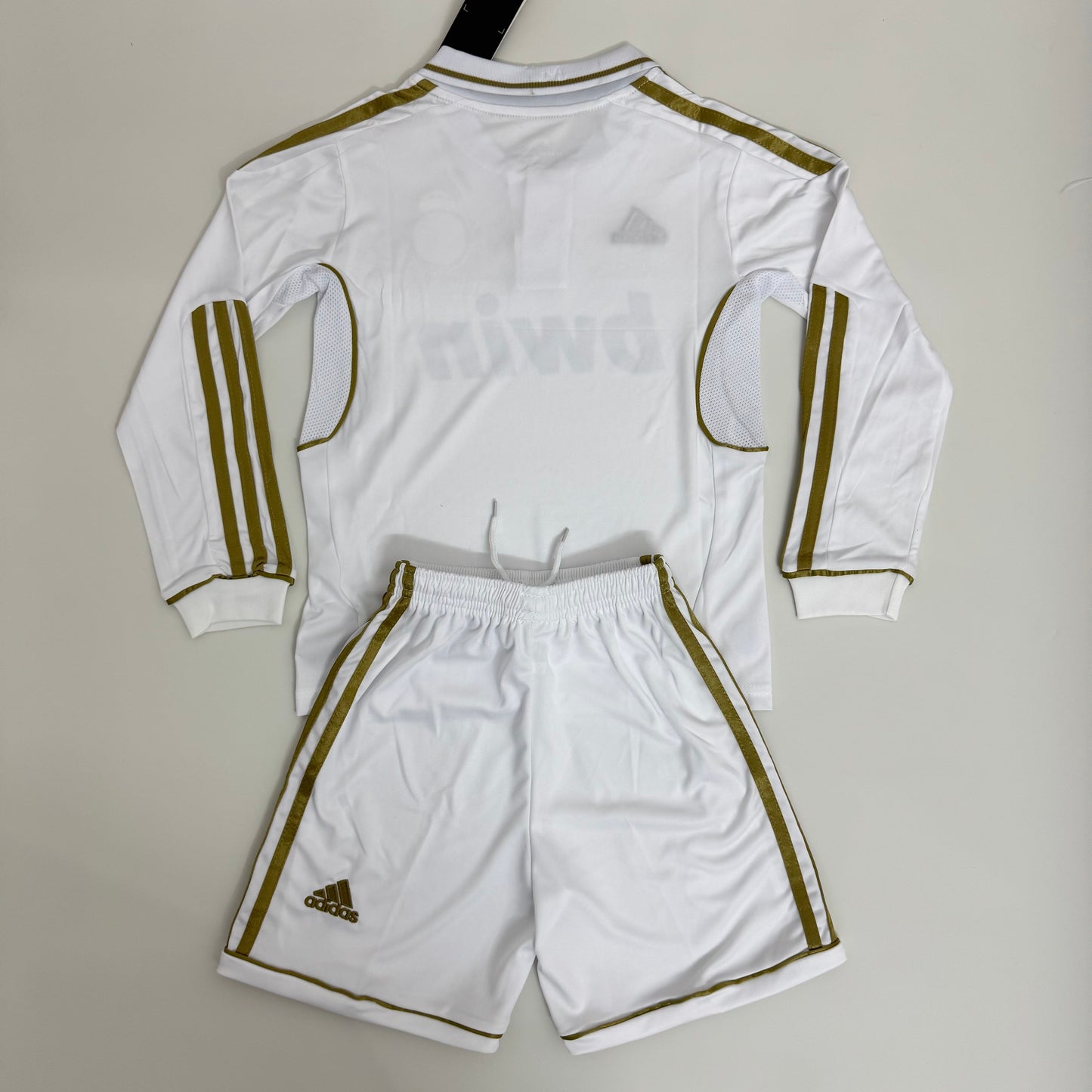Kit Infantil Real Madrid Home Retrô 11/12 Manga Longa - Branco