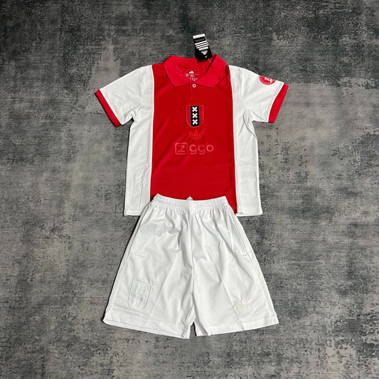 Kit Infantil Ajax Edição Especial 25/26 - Branca e Vermelha