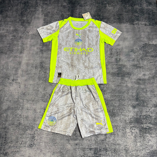 Kit Infantil Manchester City Fourth 25/26 - Cinza