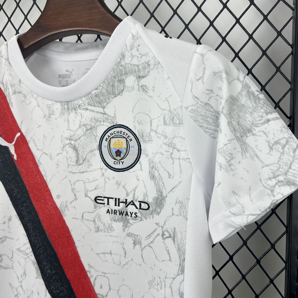 Kit Infantil Manchester City Away 25/26  - Branco