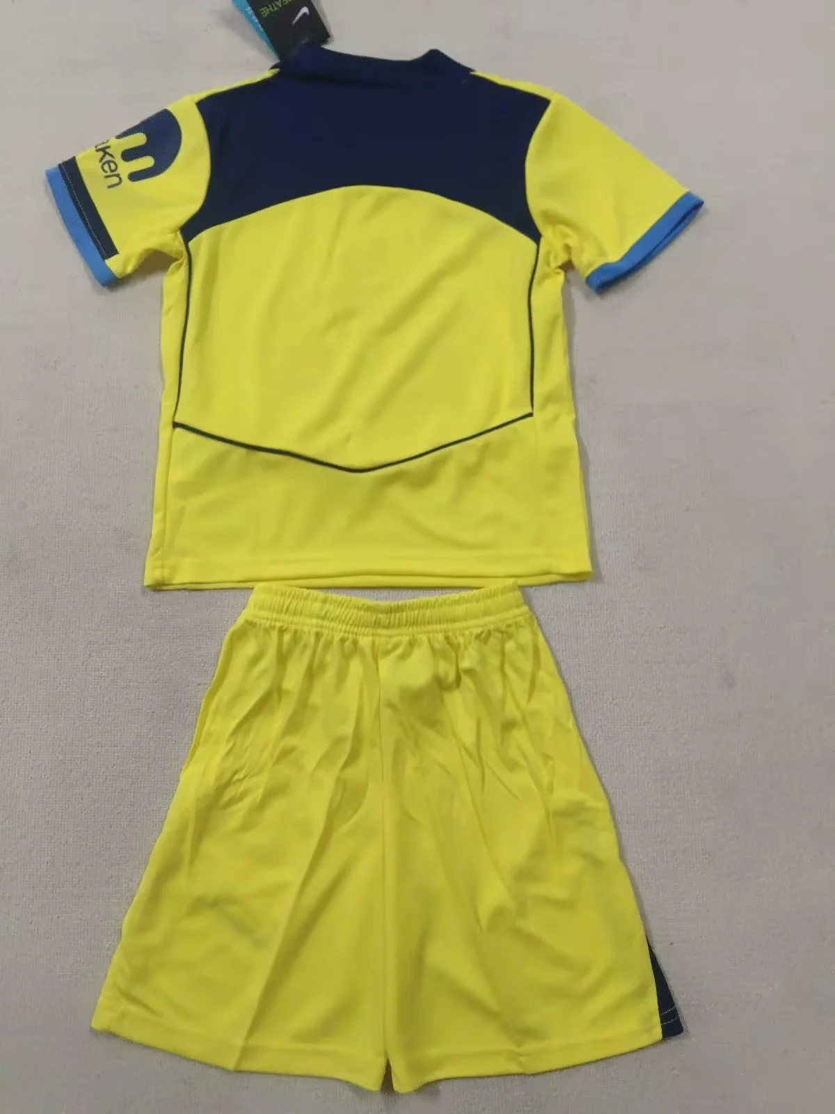 Kit Infantil Tottenham Third 25/26 - Amarelo