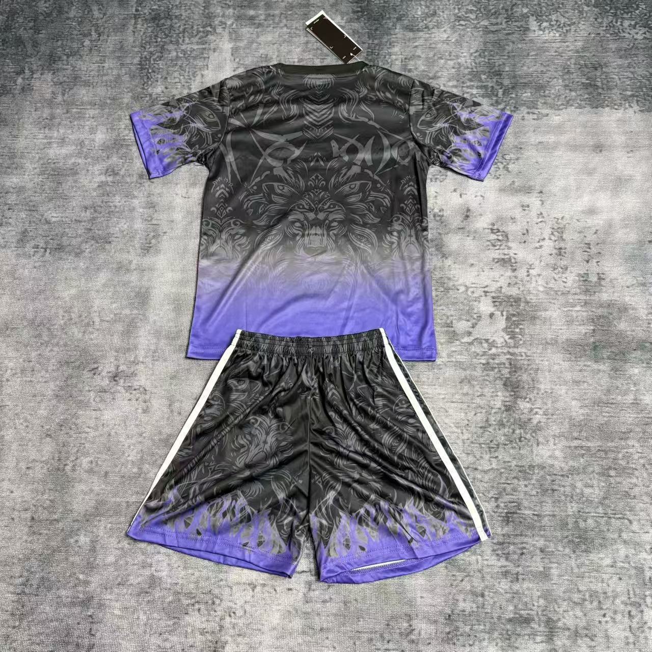Kit infantil Manchester United Edição Especial 25/26  - Preto e Roxo