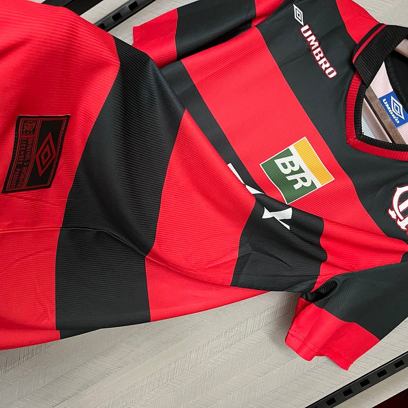 Flamengo Home Retro 1995 Masculino Umbro - Vermelho e Preto