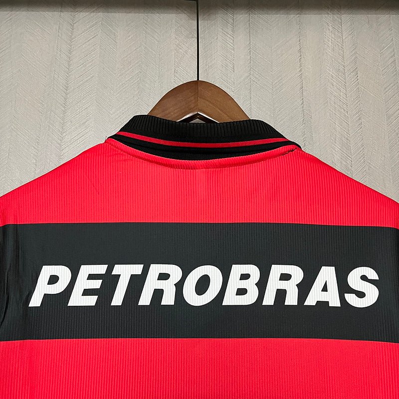 Flamengo Home Retro 1995 Masculino Umbro - Vermelho e Preto