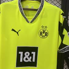 Borussia Dortmund Edição Especial 24/25 Puma - Amarela