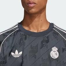 Real Madrid Originals 24/25 Torcedor Adidas - Cinza